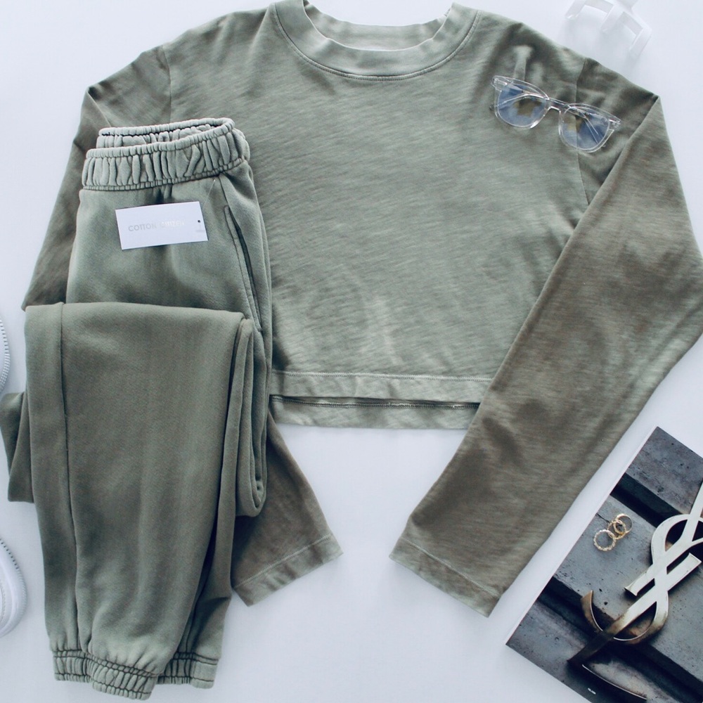 COTTON CITIZEN VIntage Basil Sweatsuit